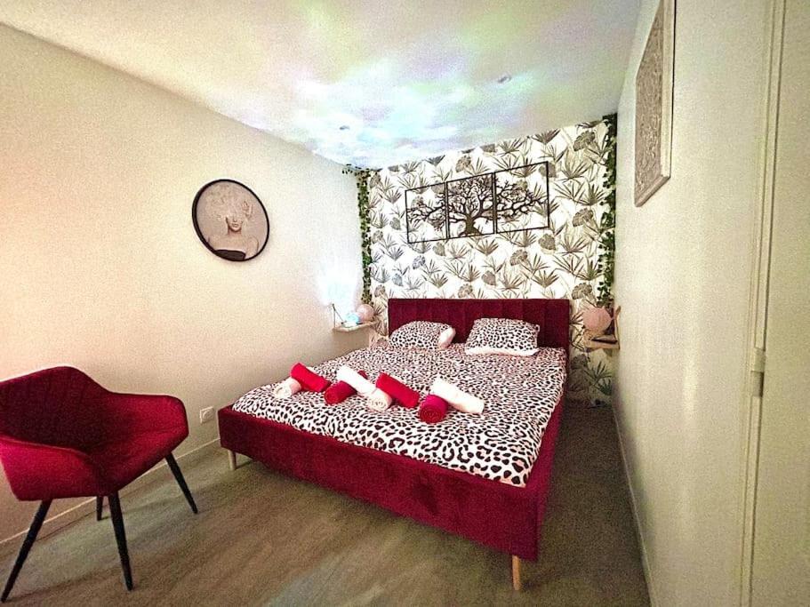La Foret Enchantee, Centre Ville Pont-Sur-Yonne ภายนอก รูปภาพ